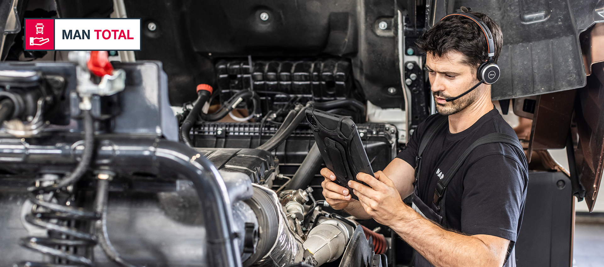 banner web man total